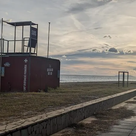 Arran De Mar アパート